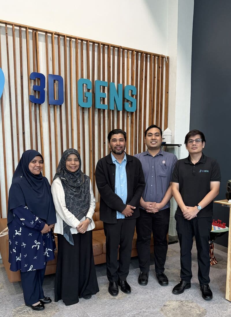 3D Gens and MARA representatives supporting additive manufacturing innovation and technopreneur development in Malaysia